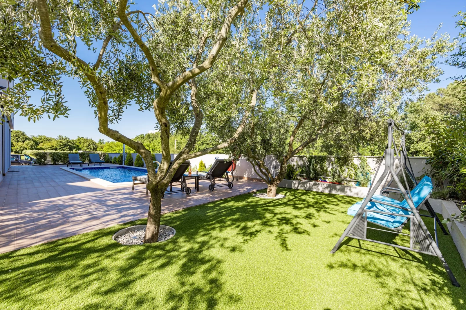 Villa Pinus-Gardens summer
