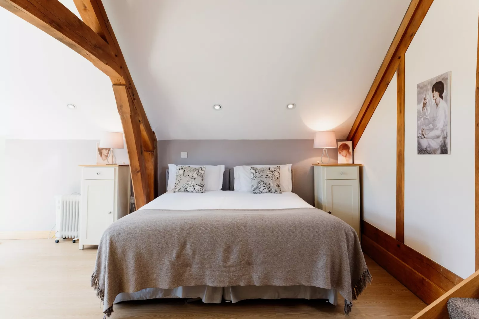 The Welsh Barn-Bedroom