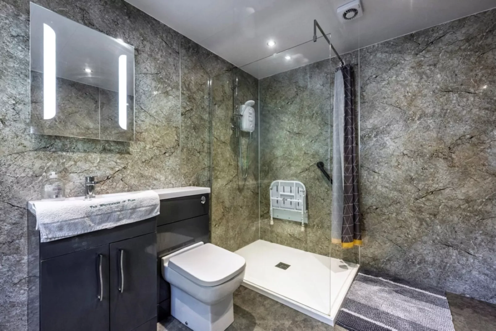 White House Retreat-Badezimmer