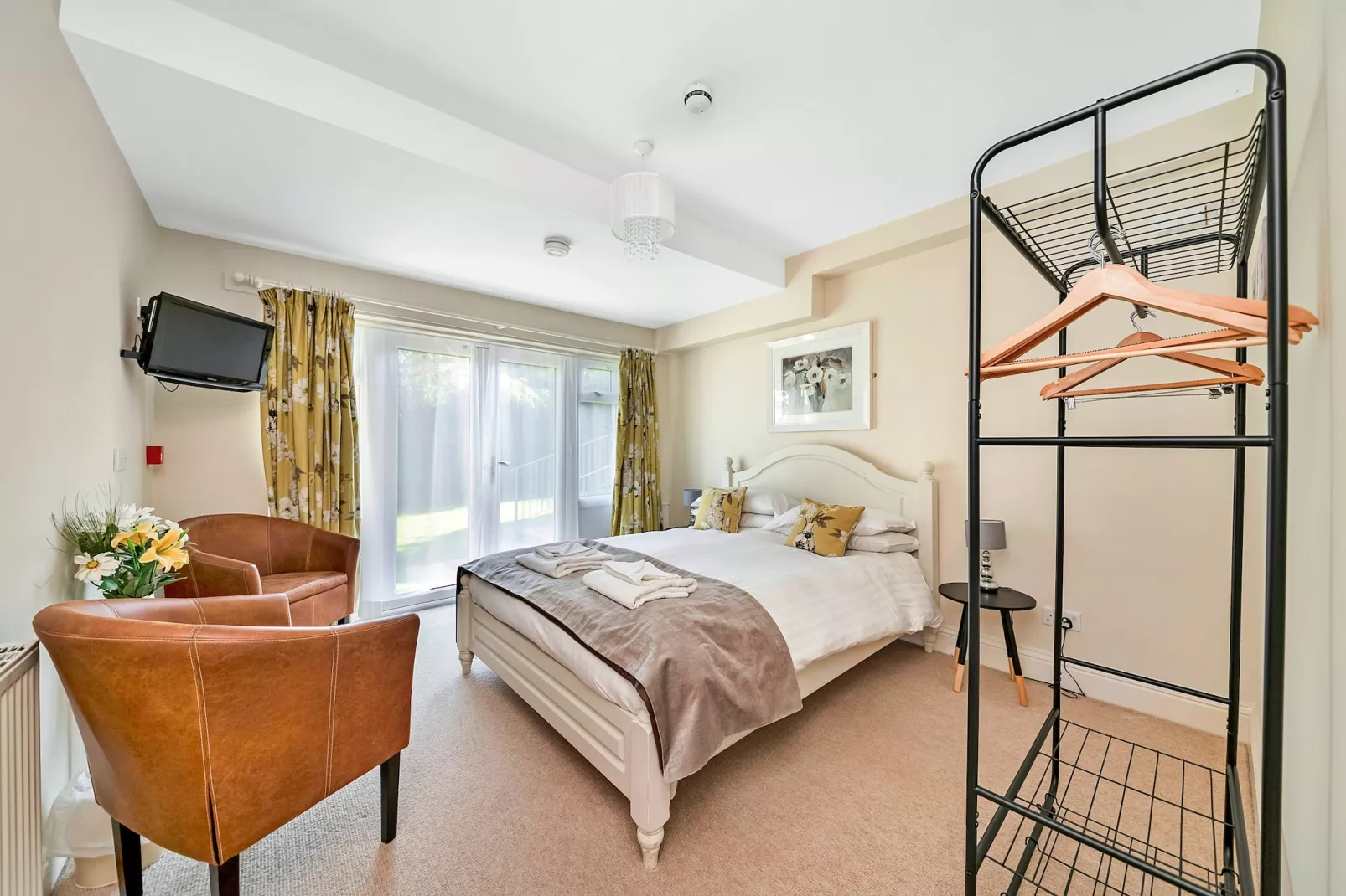 Loxley House-Bedroom