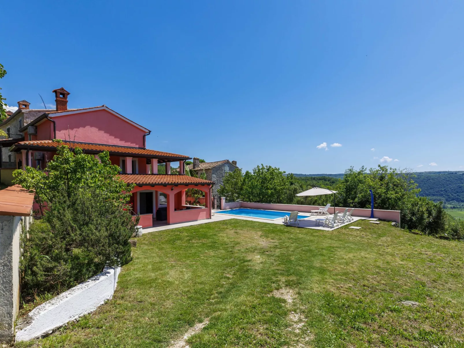 Villa Gabi-Draußen