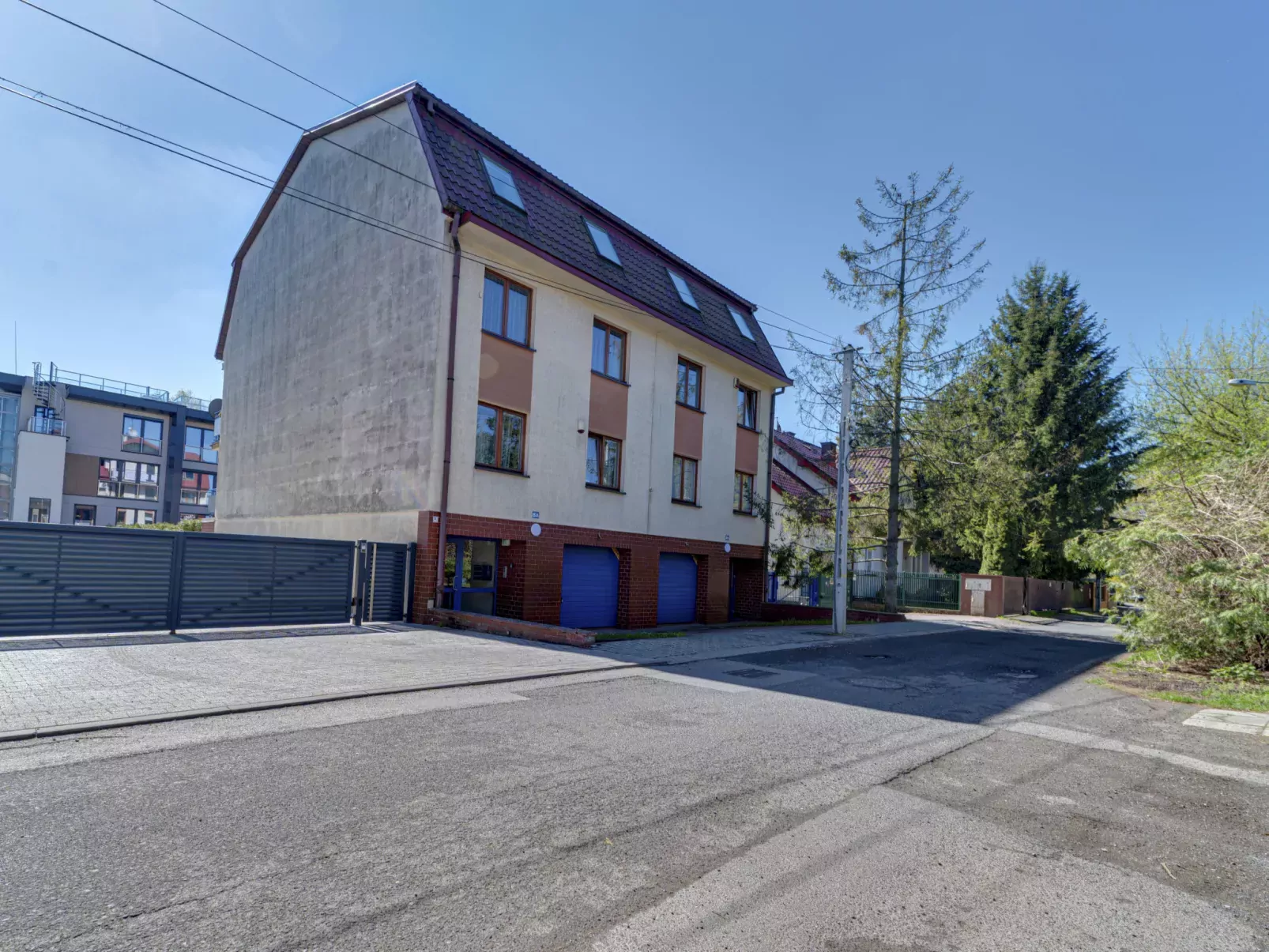 Czarodziejska-Outside