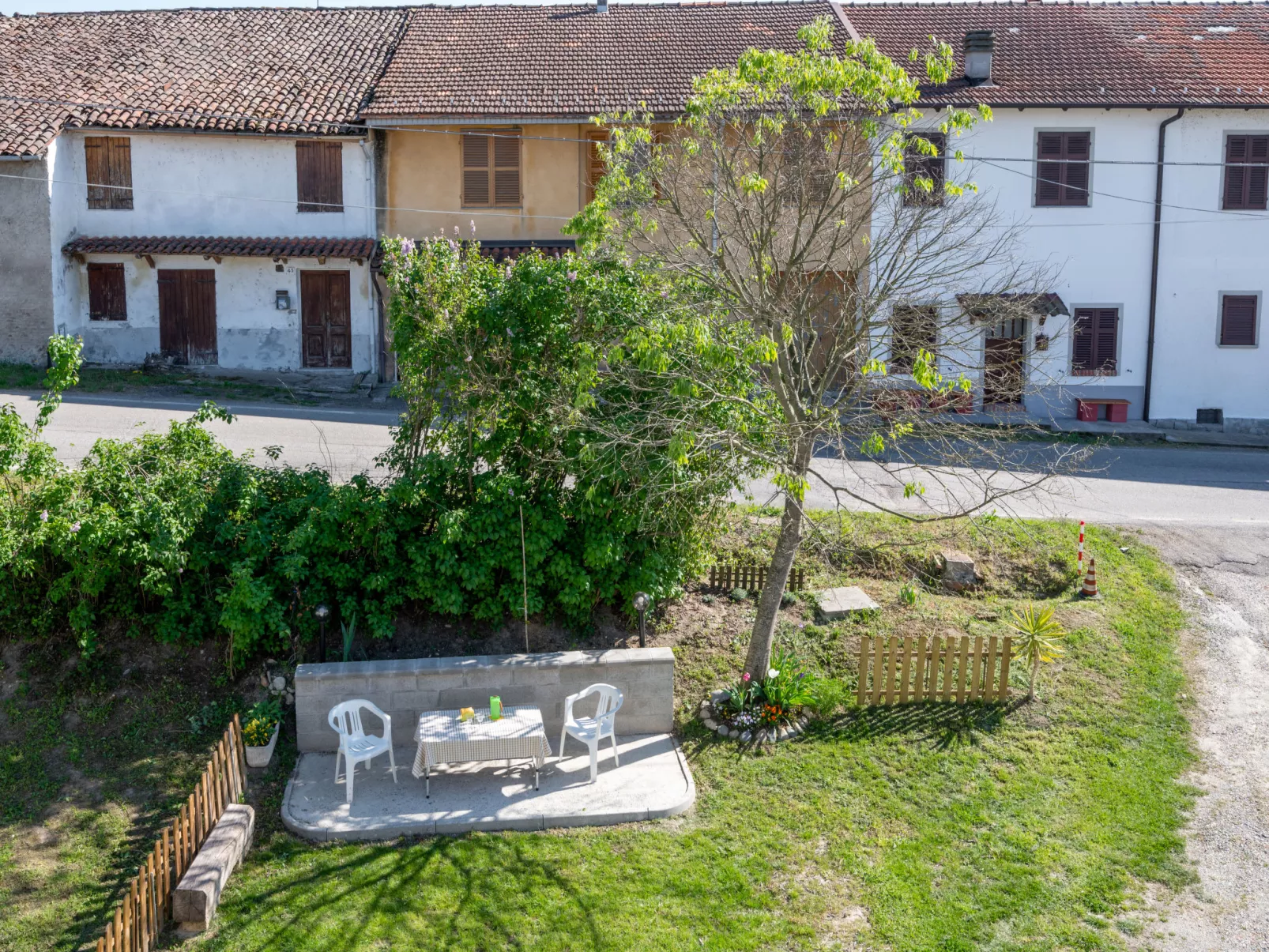 Raggio di Sole-Outside