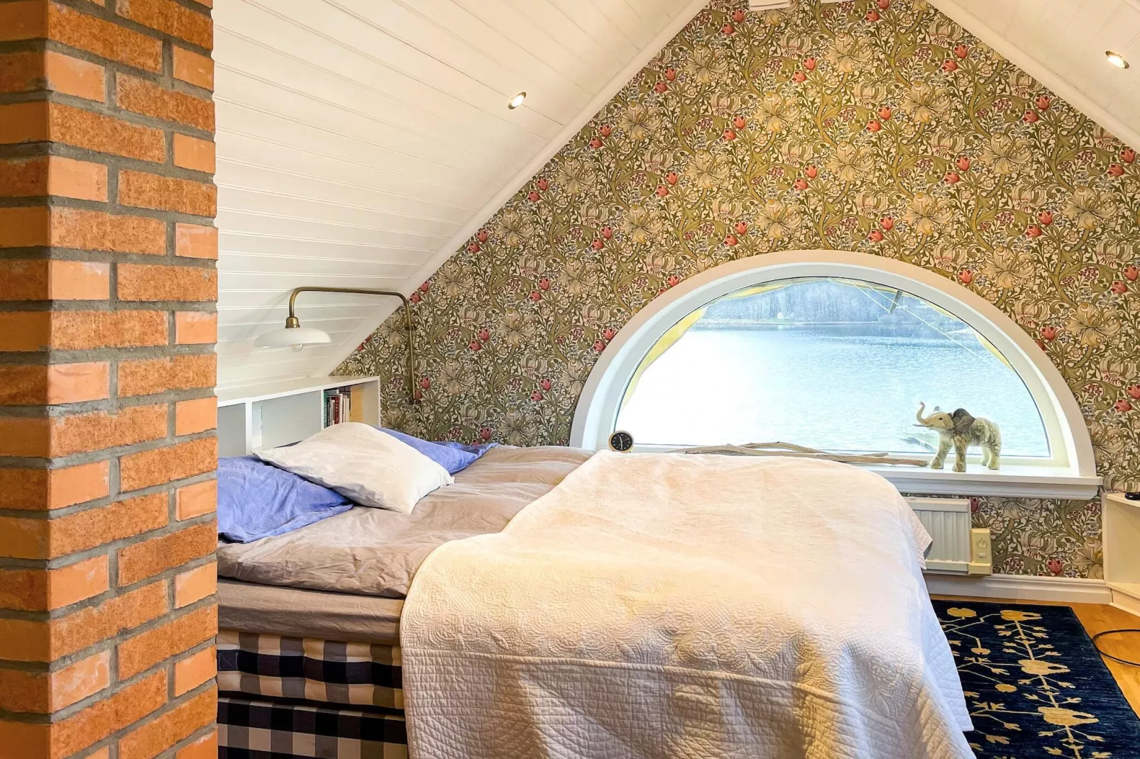5 star holiday home in Uddevalla-Indoor
