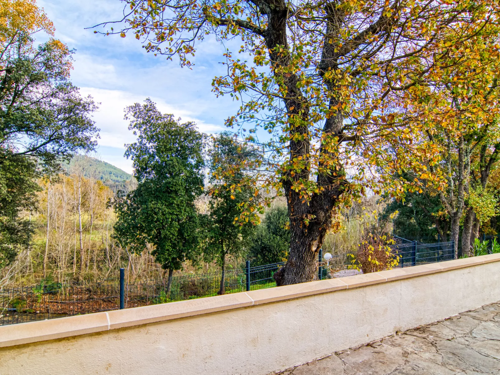 Villa!-Outside