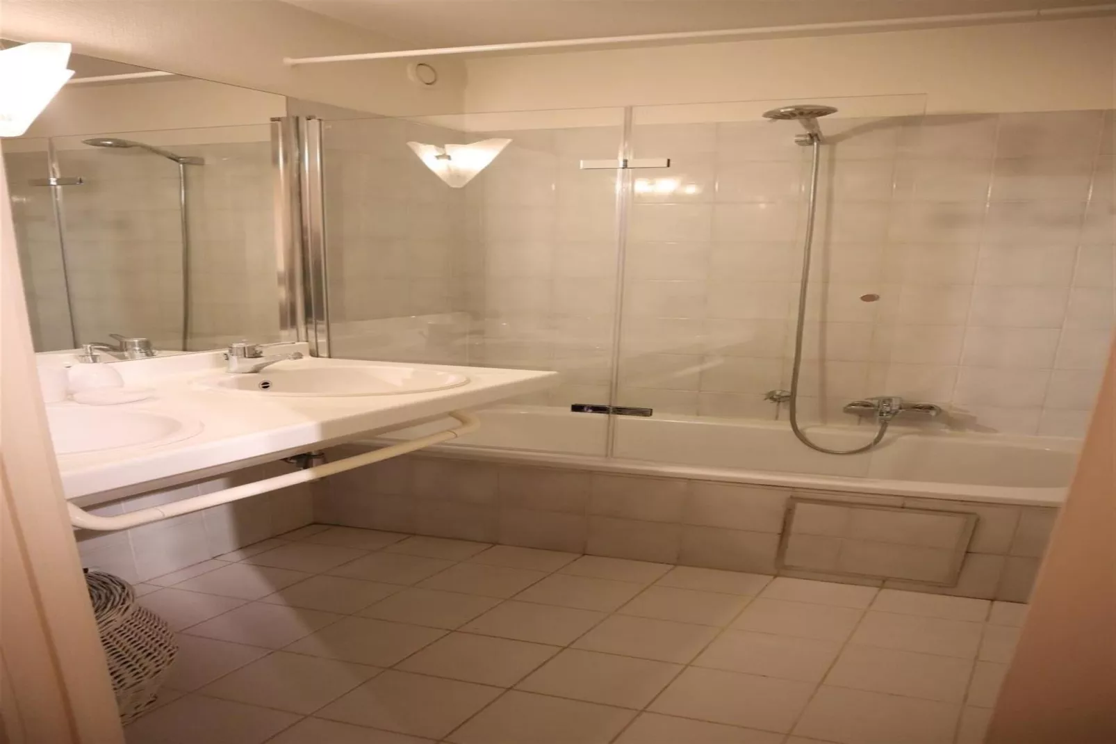 490403-Salle de bain