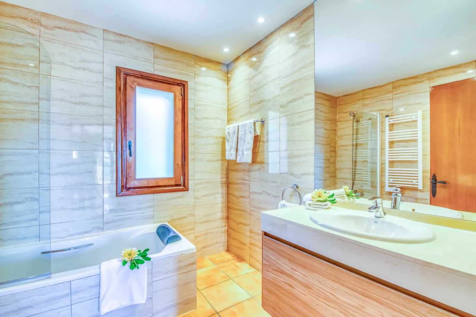 Villa Flores-Bathroom