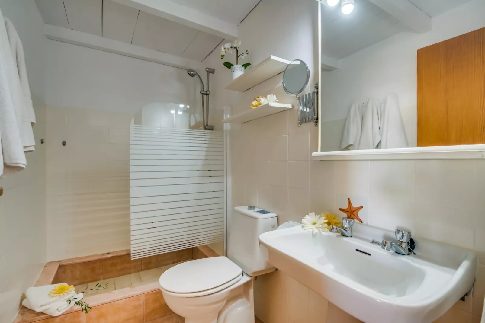 Barranc de Son Fullos-Badezimmer
