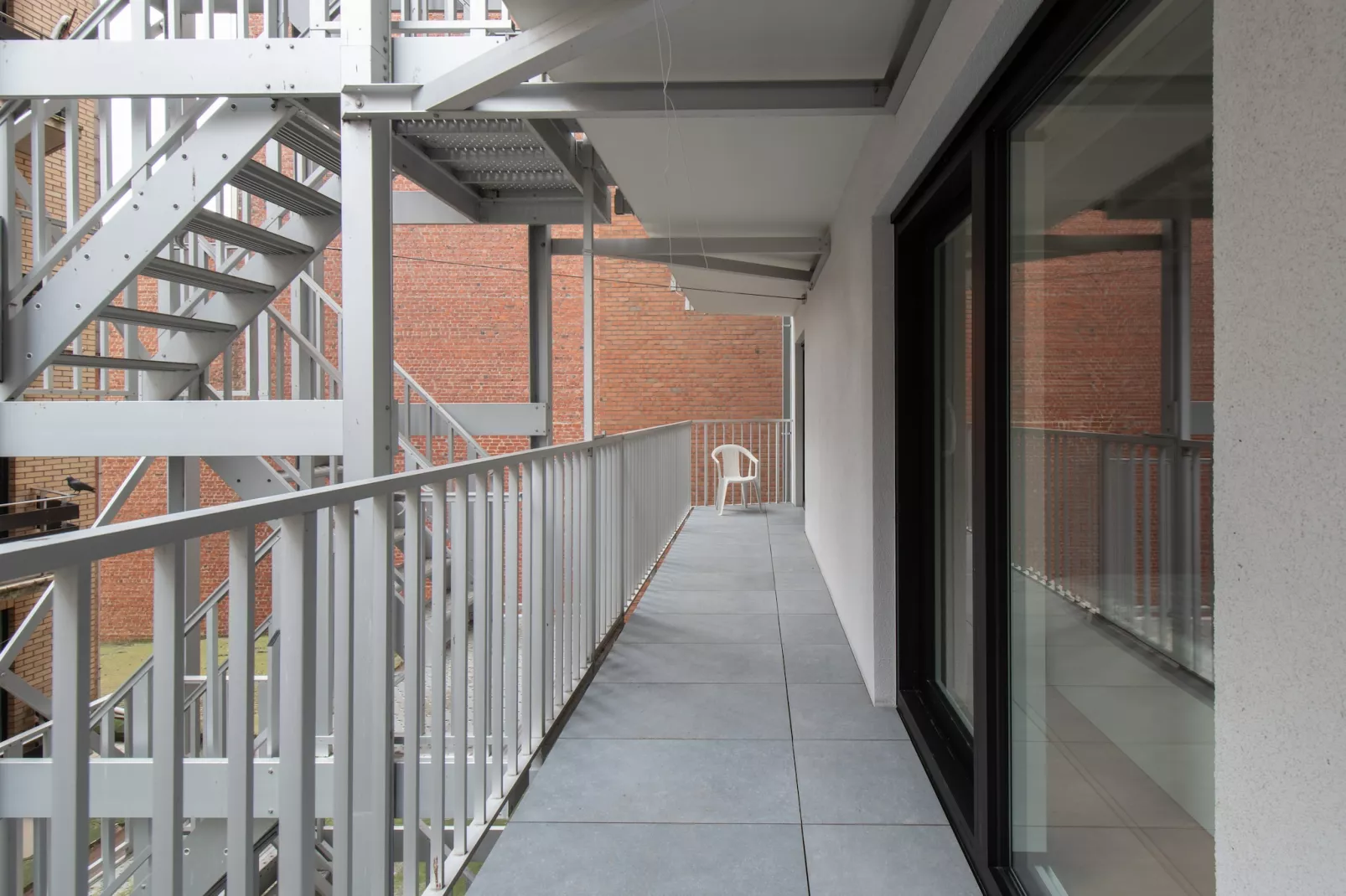 DIRECTOR 0201/ AC2-Terrassenbalkon