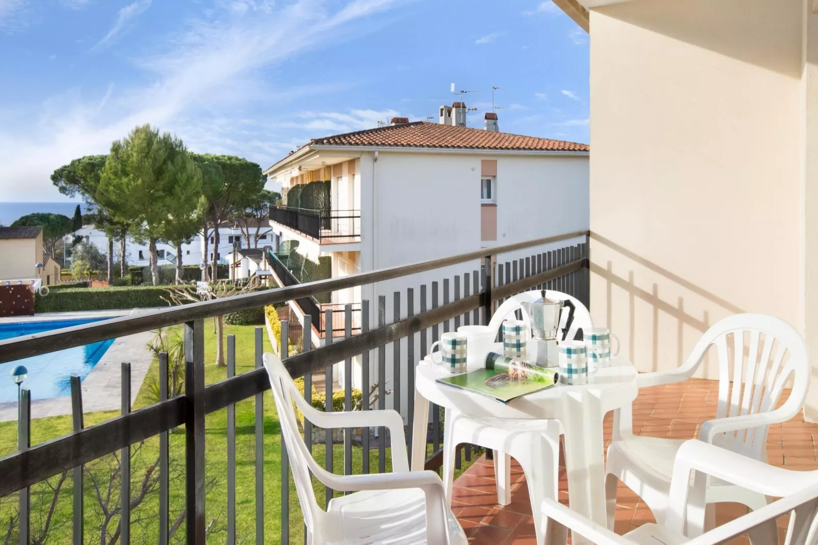 Costa Brava E-6-Terrassenbalkon