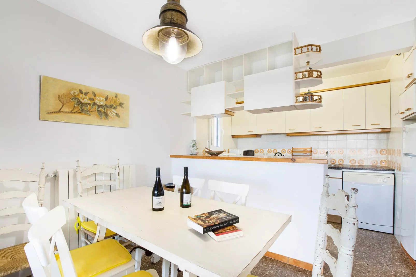 Costa Verde-Dining room