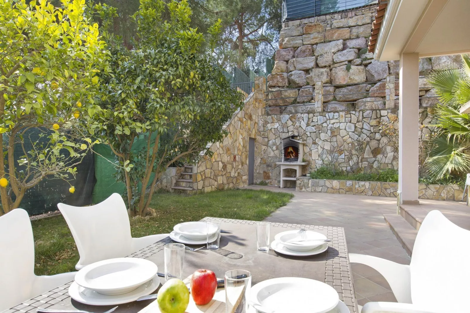 Santa Cristina-Terrace balcony