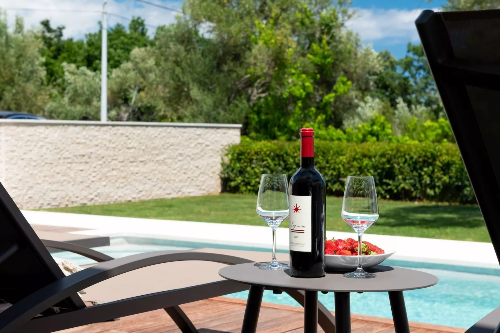 Luxurious Villa Laurea-Outdoor