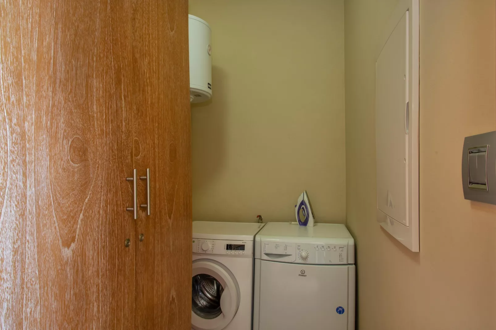 Spanish Water Apartment-Facilities