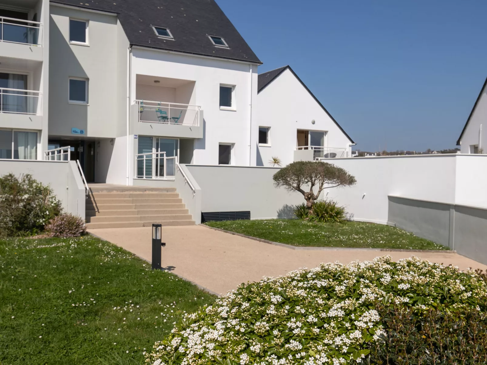 Entre port et plages-Draußen