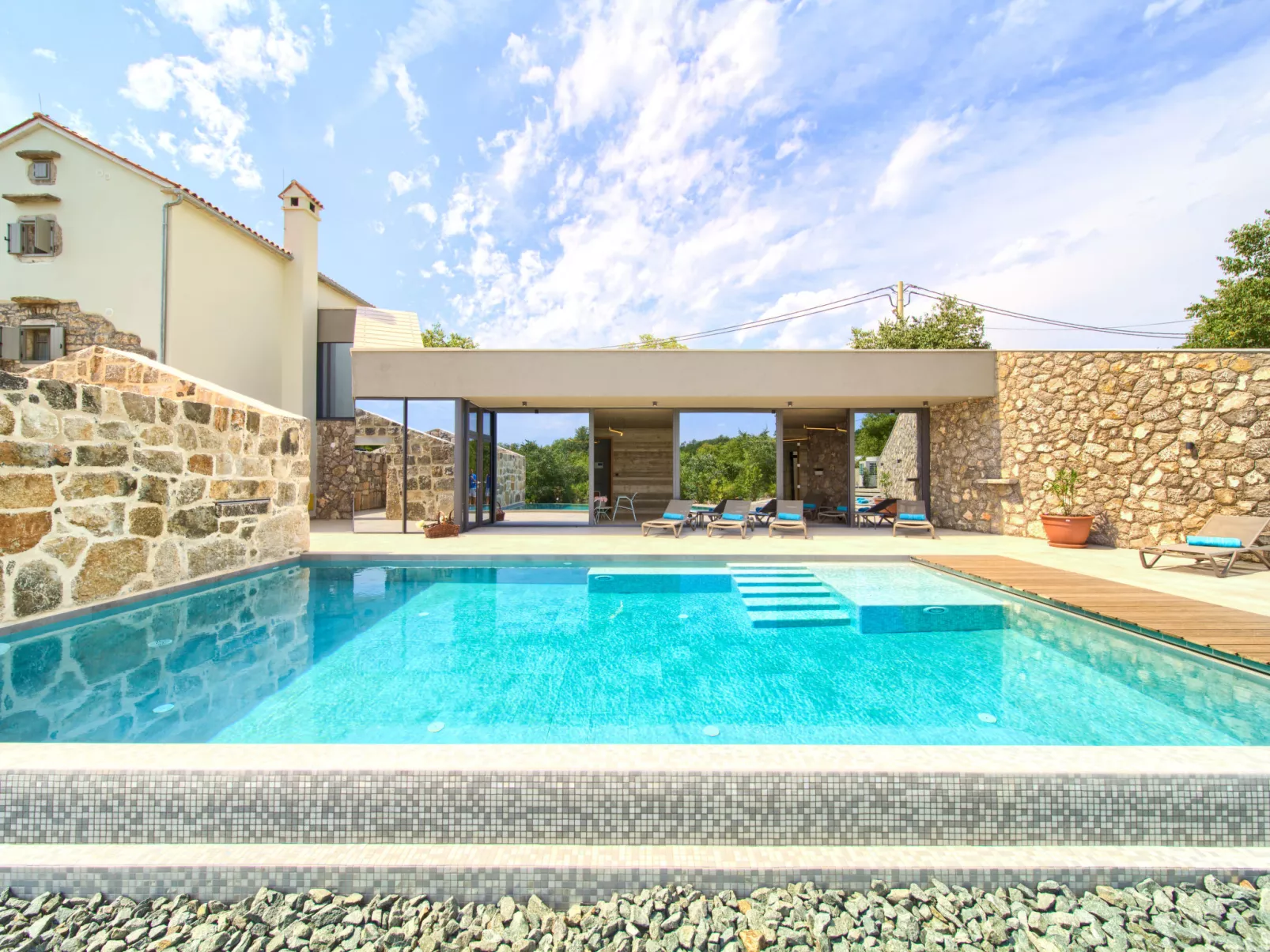Jerini Main House-Outside