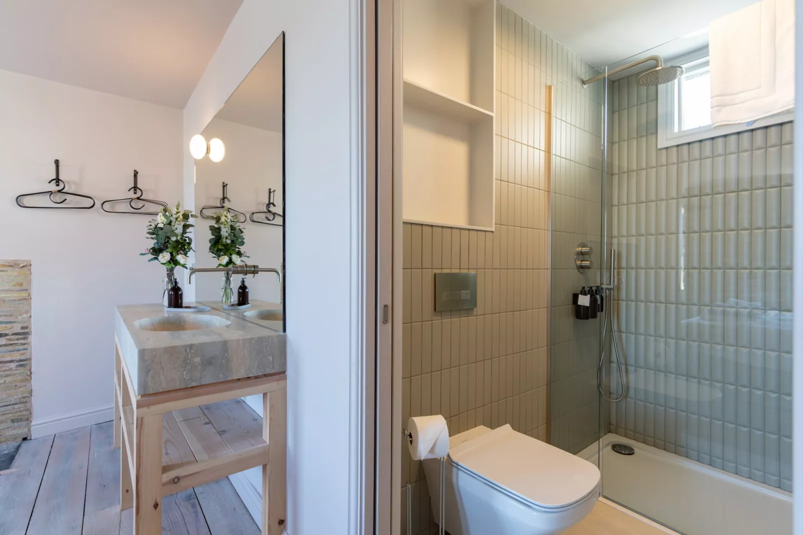 ARC Padstow-Bathroom