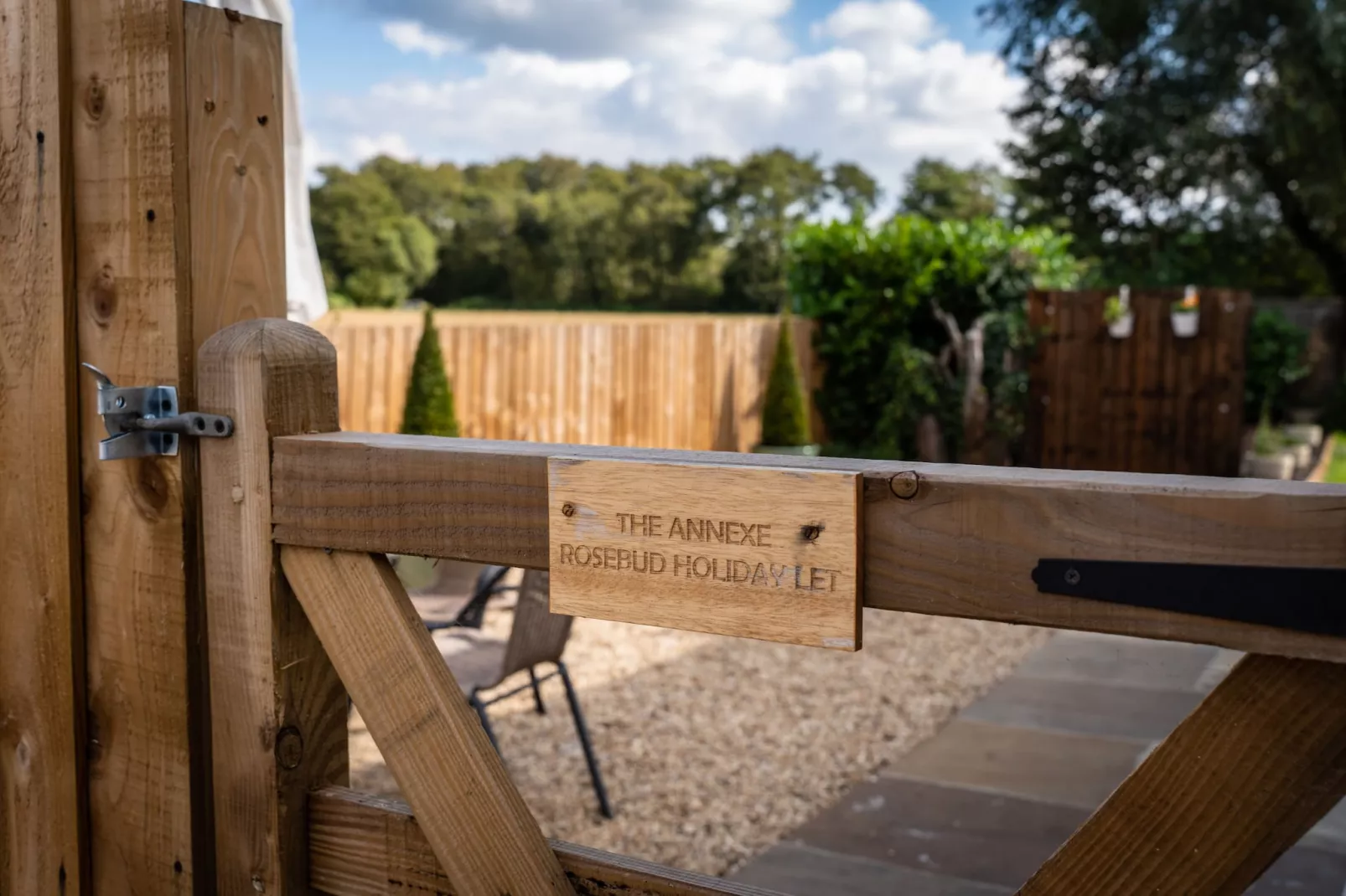 The Annexe at Rosebud Cottage-Terrace