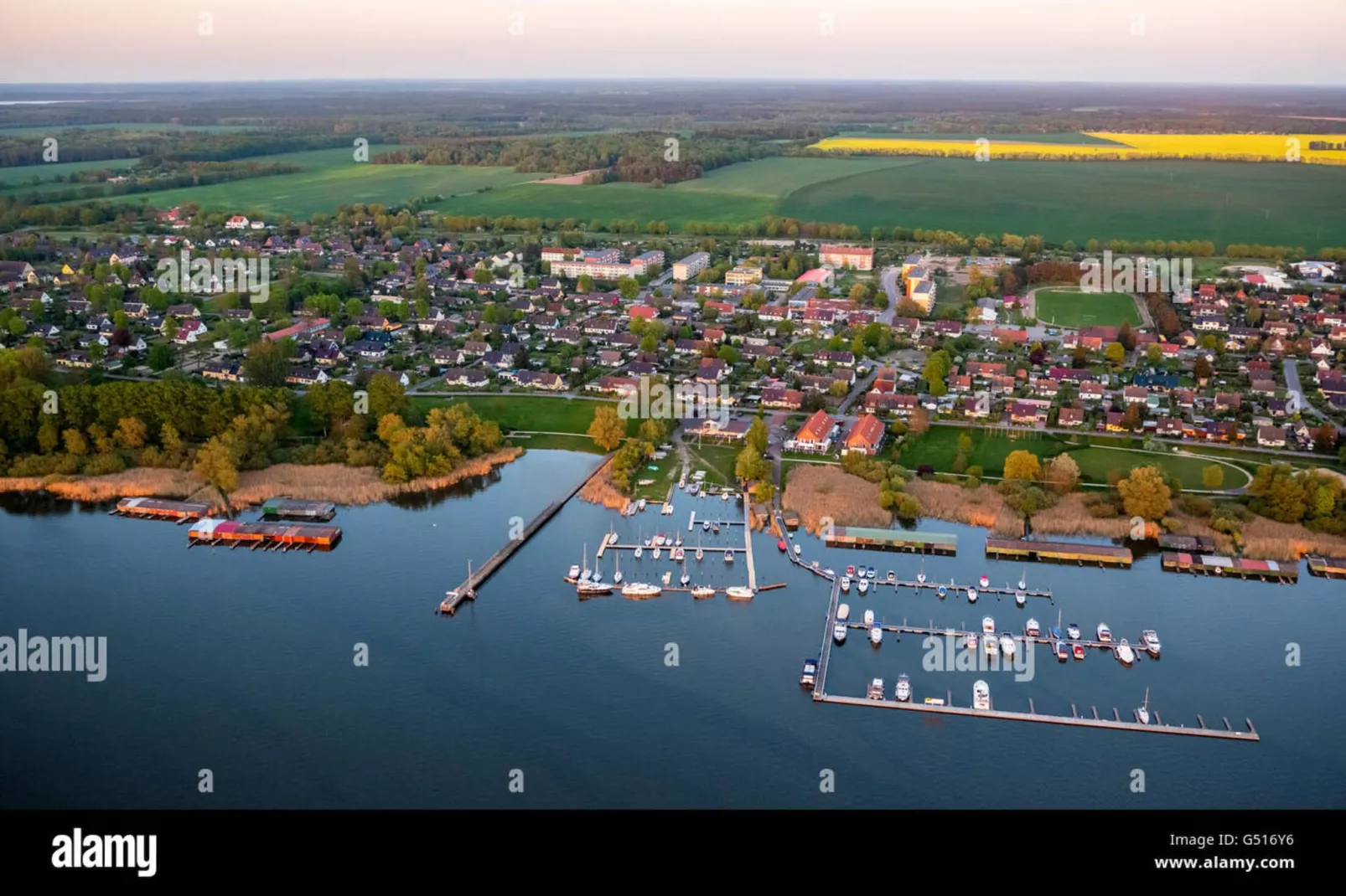 Kapitänsdeck 6 Pers 454-Gebiete Sommer 20 km