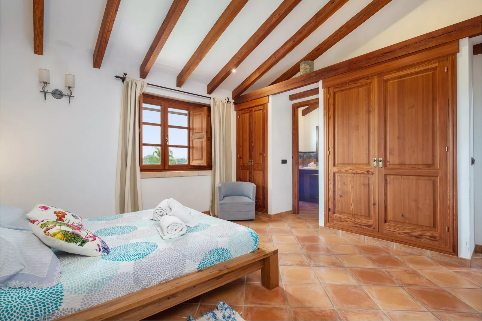 Can Colis-Bedroom