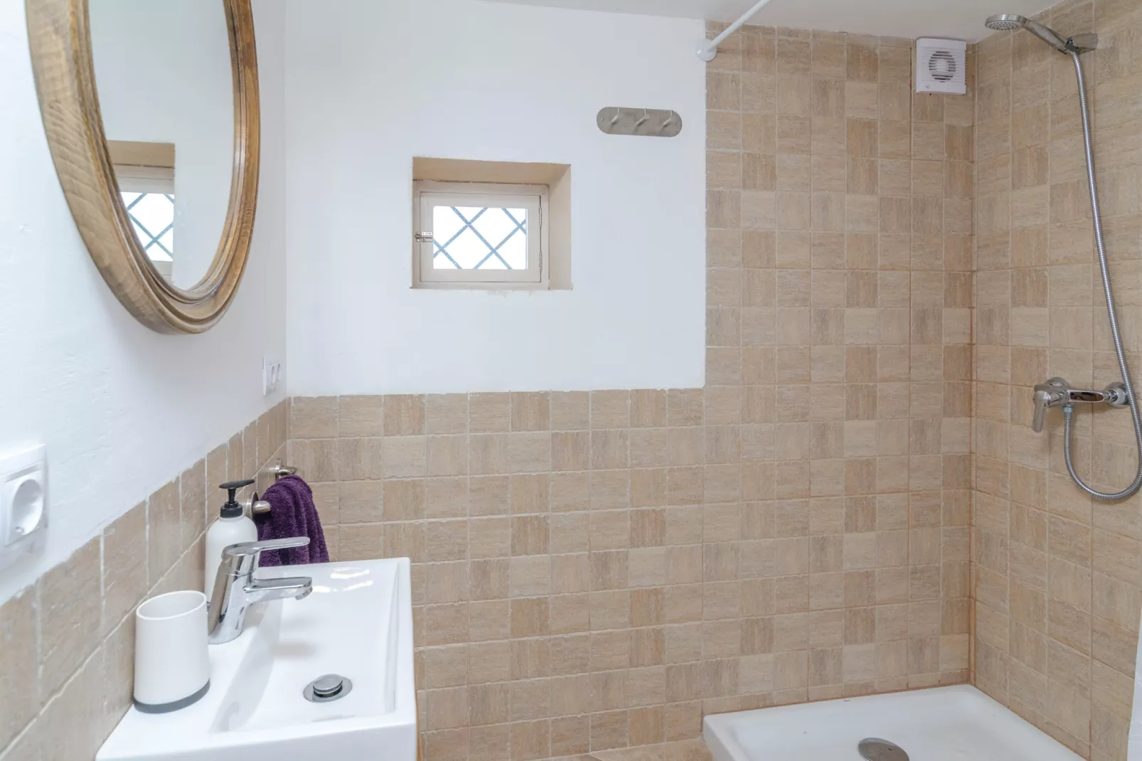Ses Barreres-Bathroom