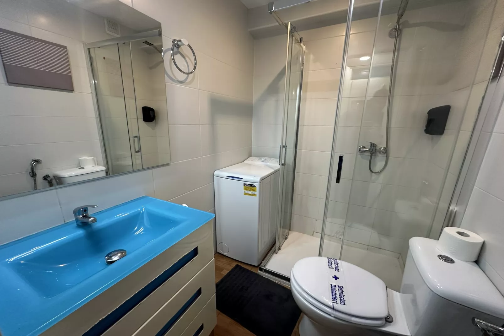 Salome de SteraM FLATS Torremolinos-Salle de bain