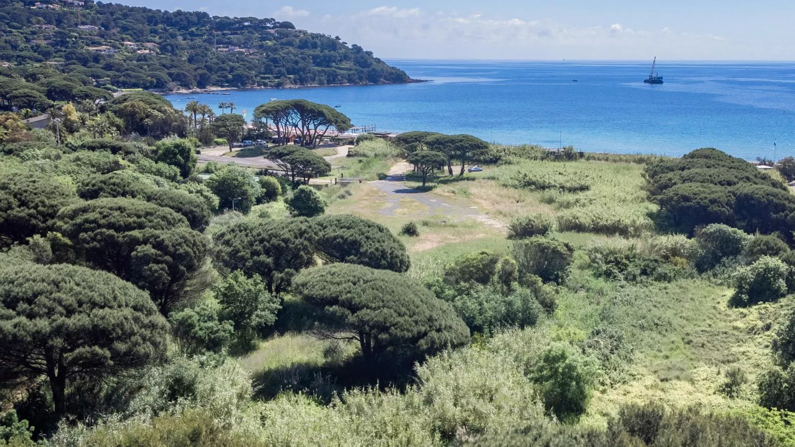 Les Romarins-Areas summer 1km
