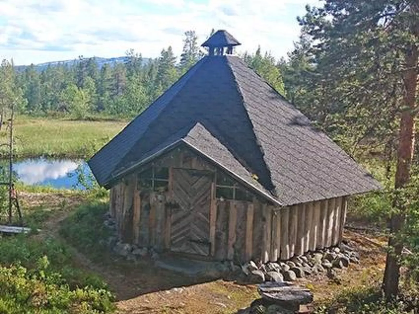 Kuukkelitupa-Draußen