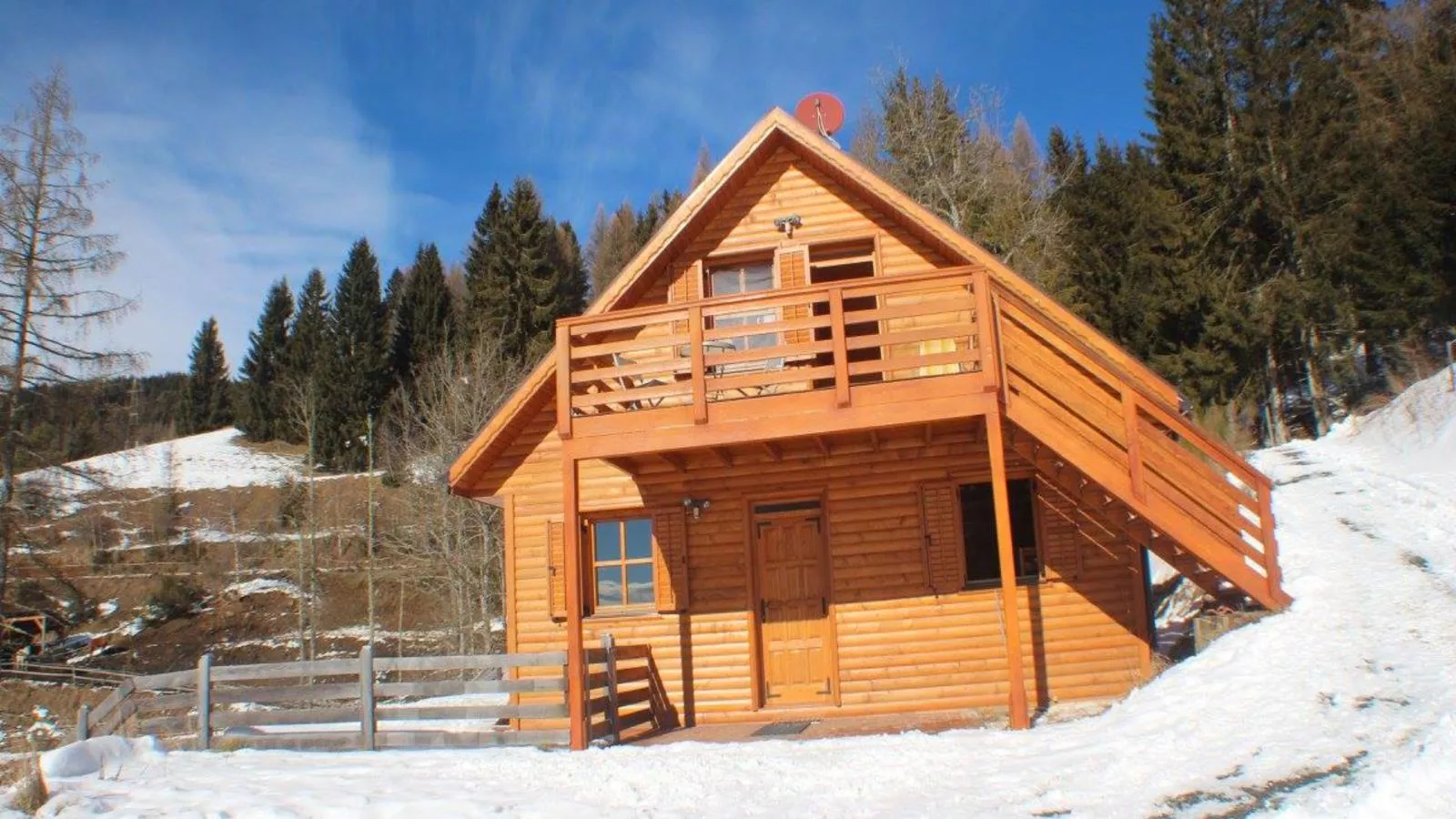 Karawankenpanorama L-Exterior winter