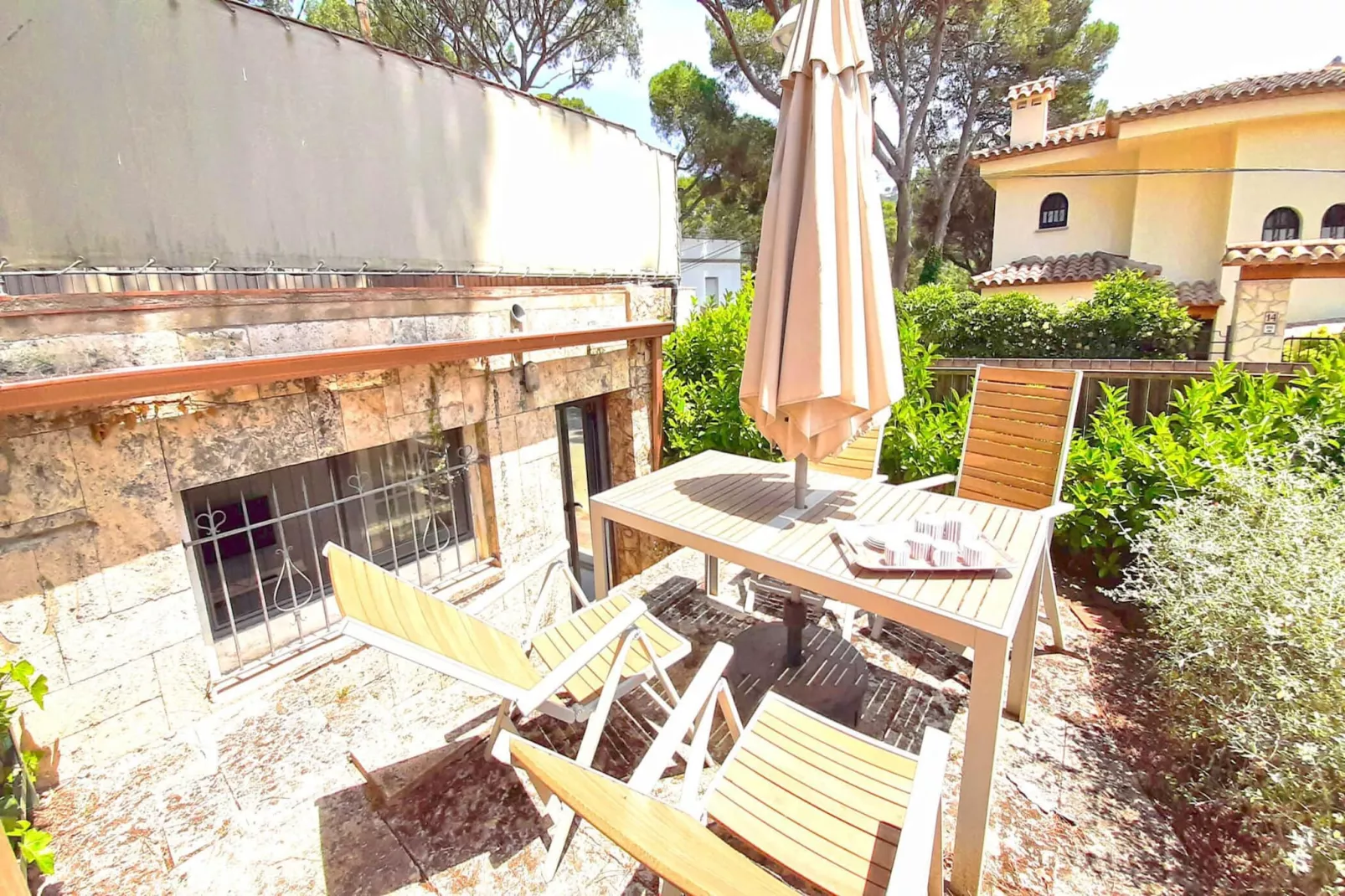 Gregal-Balcon-terrasse