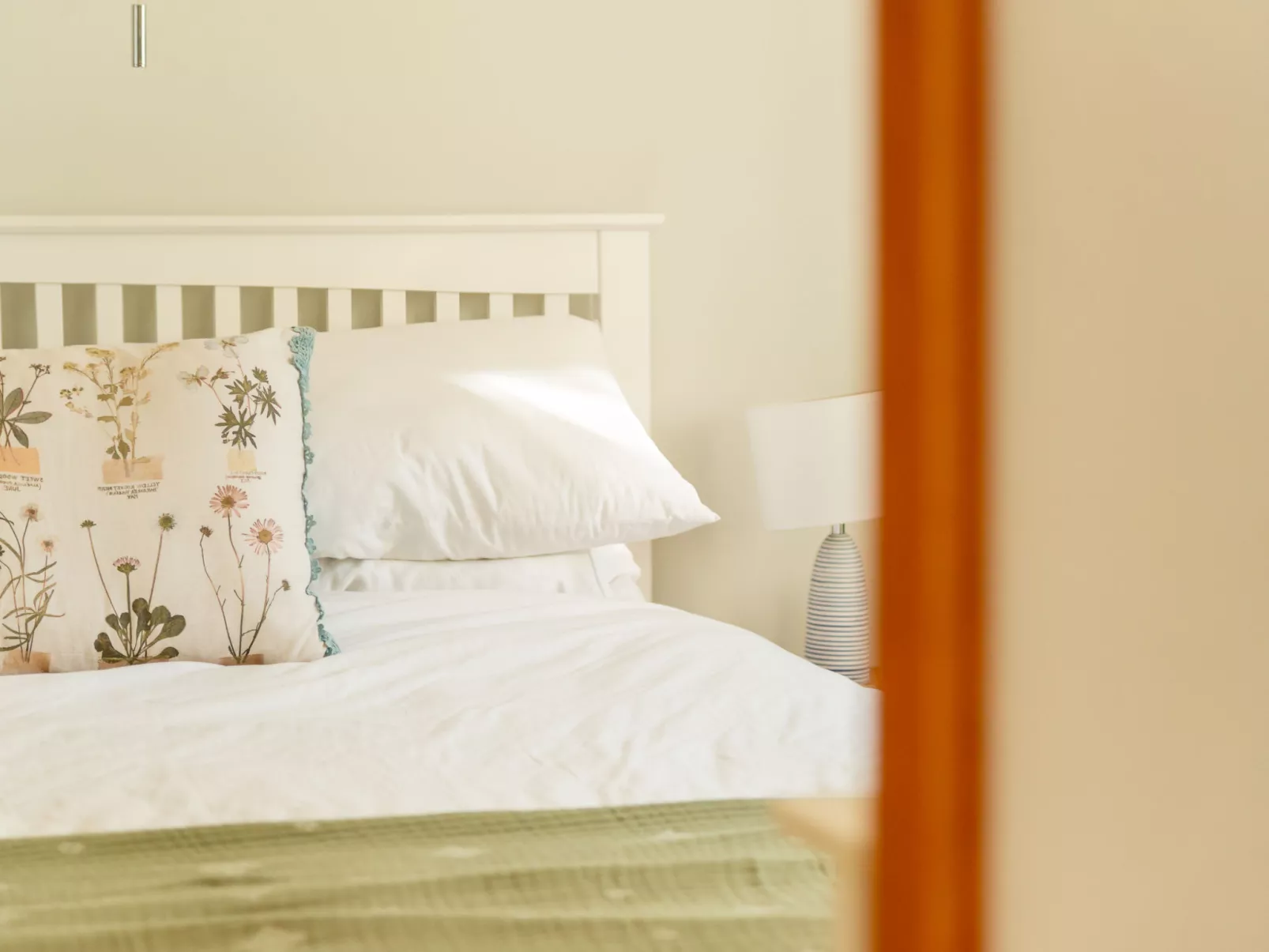 Seaforth Cottage-Inside
