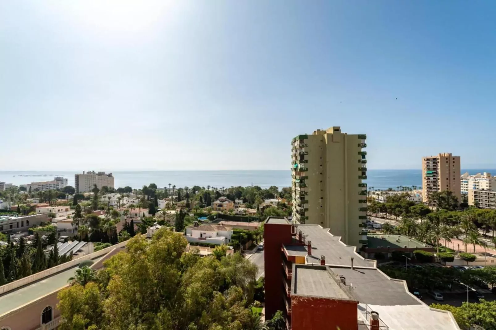 Apartamento con vistas al mar-Zones d'été à 1 km
