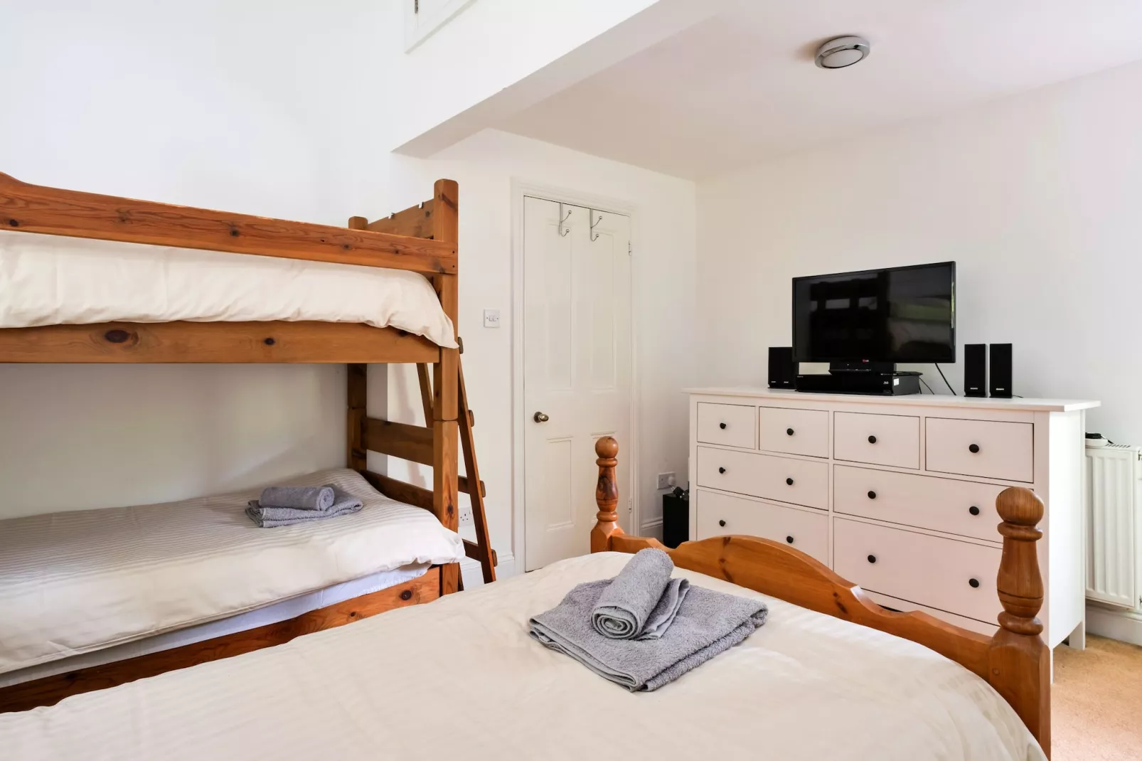 Riversdale Lodge-Bedroom