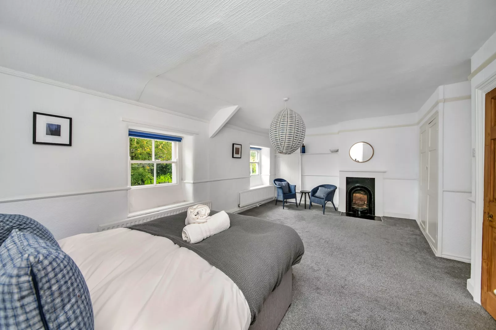 Low Green Cottage-Bedroom
