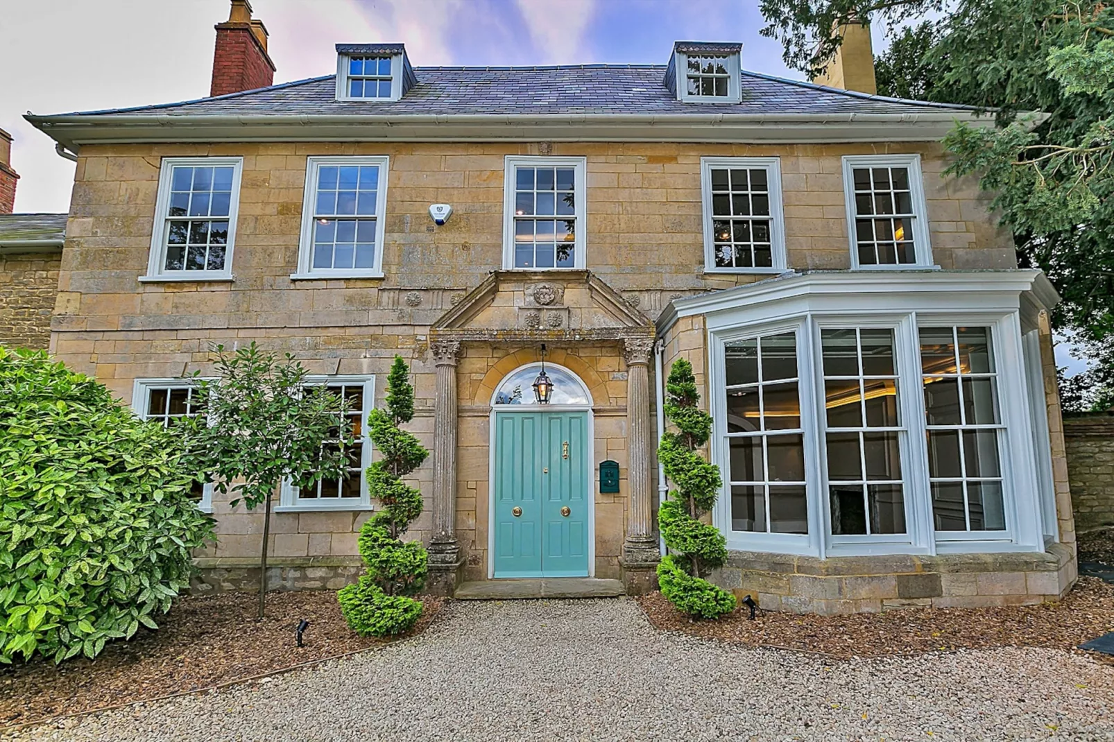 Ttich Manor Retreat-Outdoor