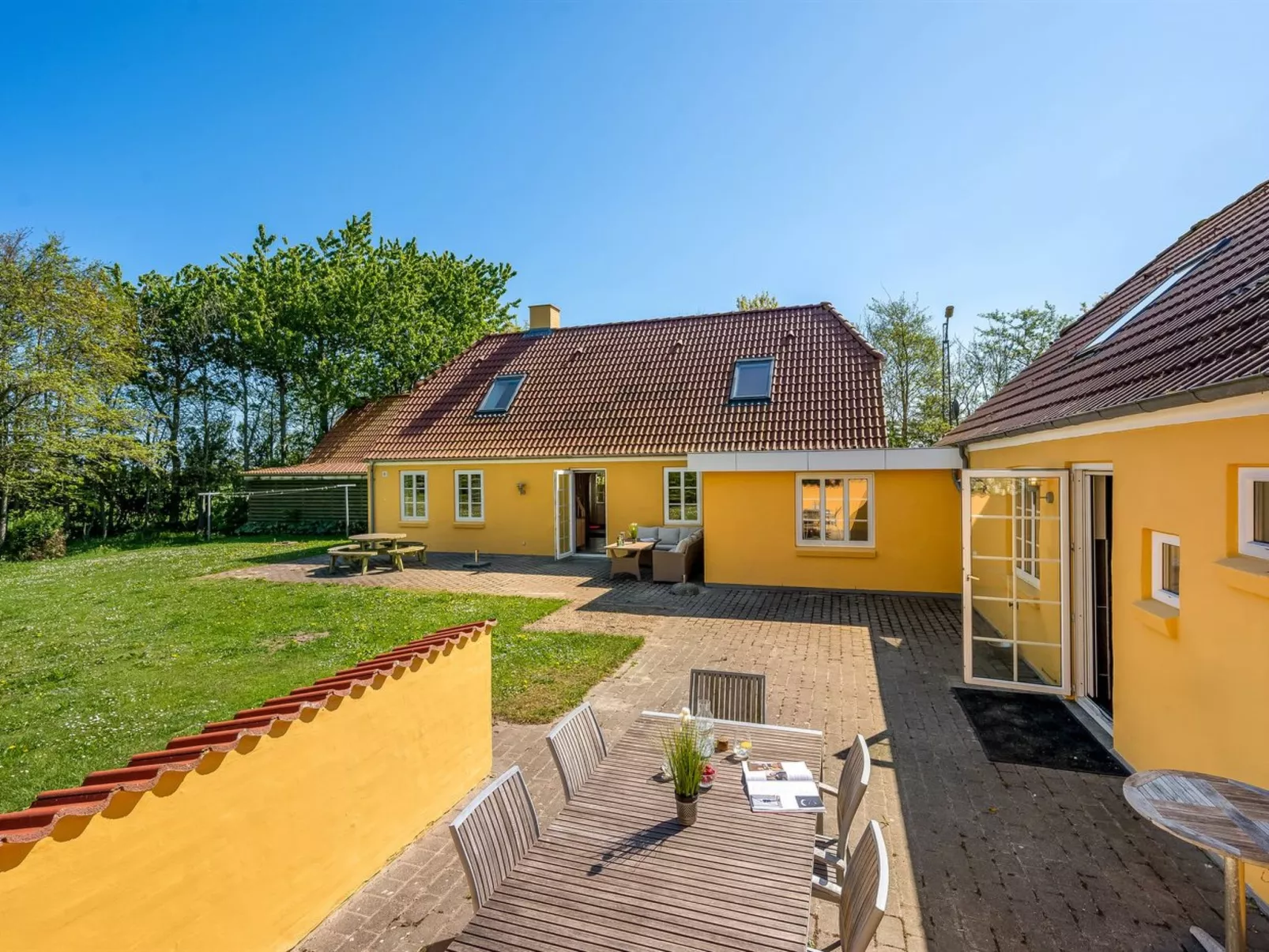 "Quirina" - 6km from the sea-Draußen