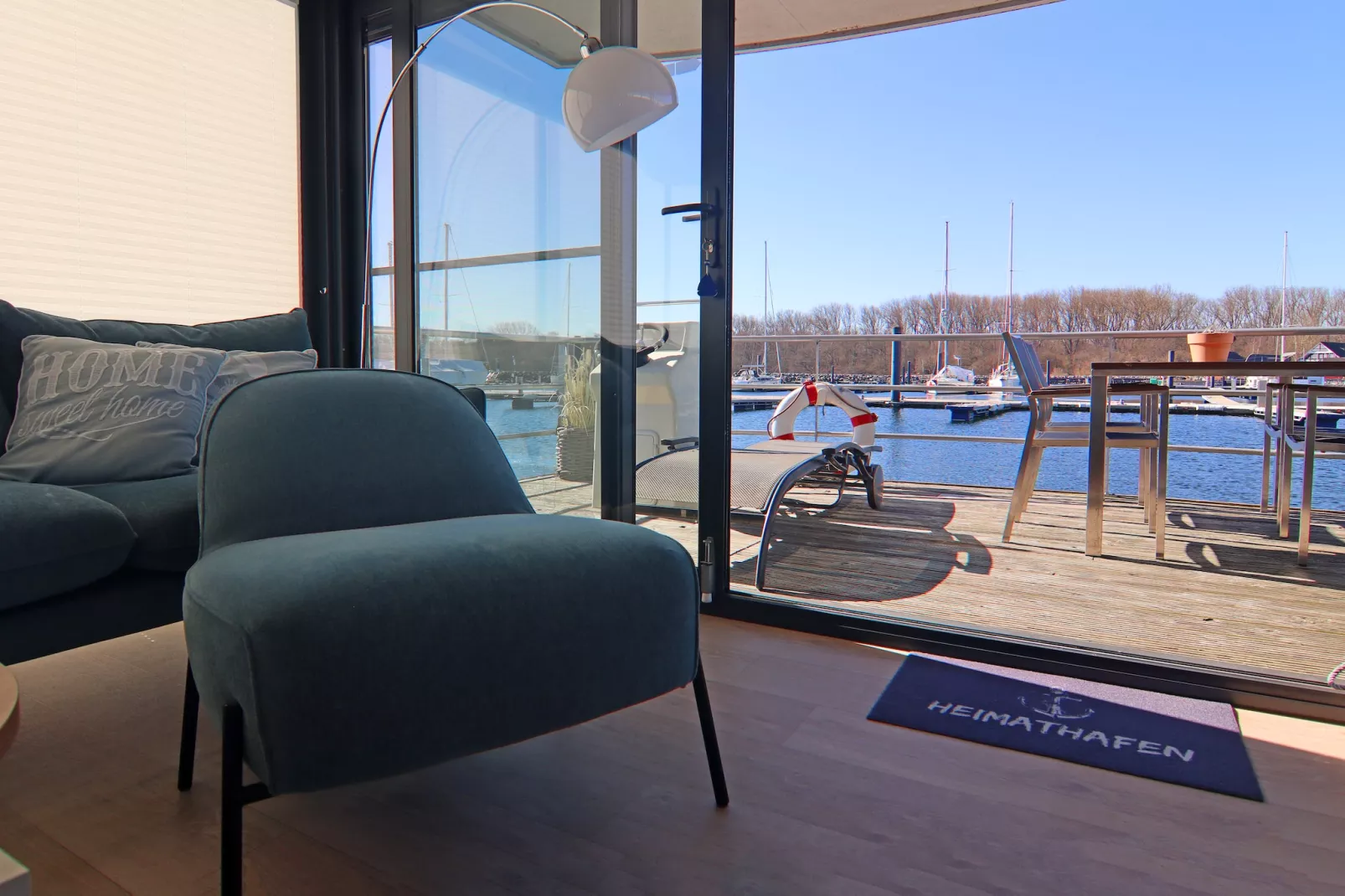 Hausboot Family & Friends LP 4 / 1-2 Personen-View summer