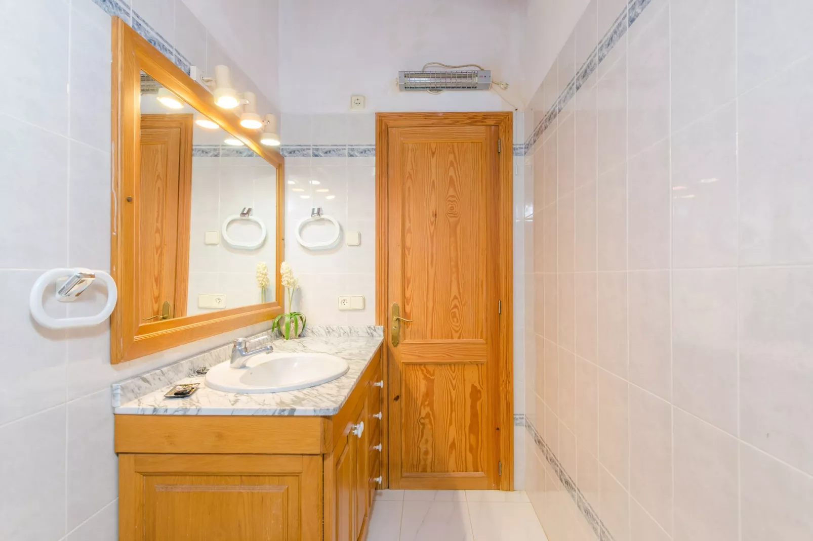 Casa Mas-Bathroom