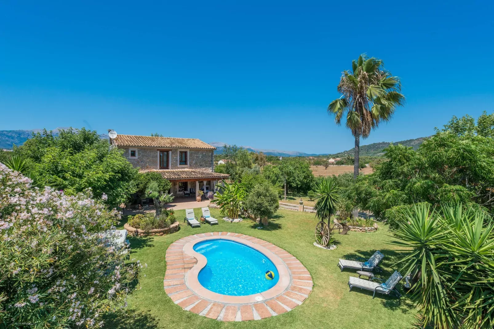Finca Can Diego-Areas summer 5km