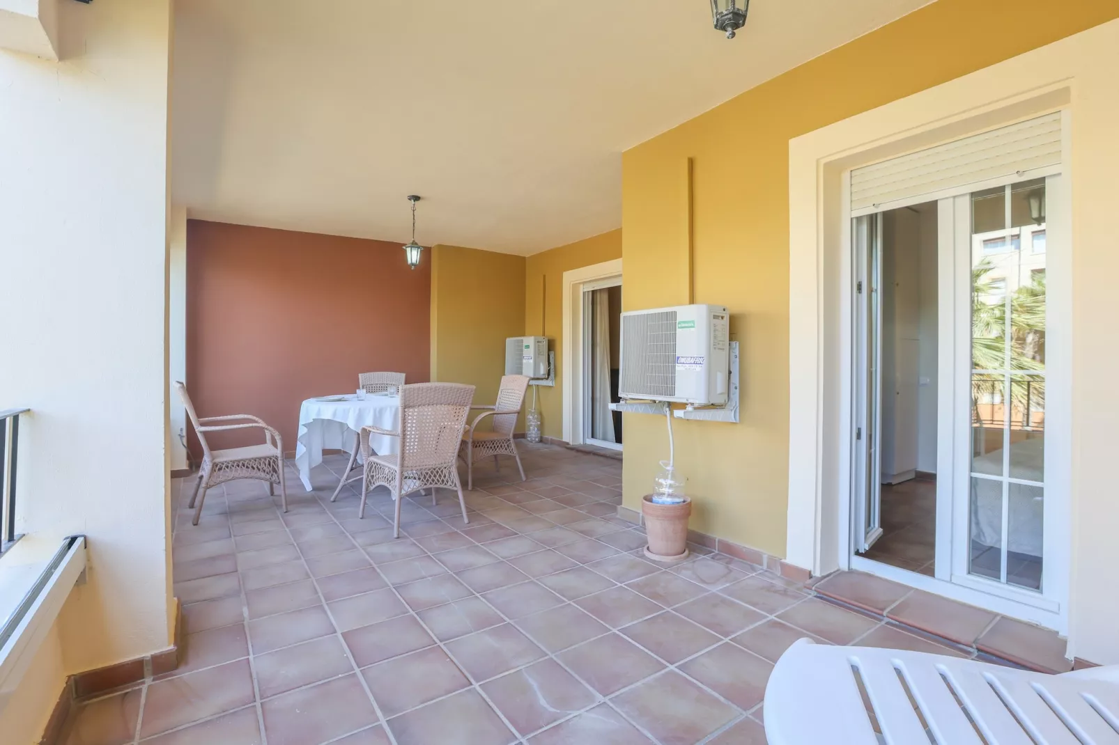 Los Haraganes-Balcon-terrasse