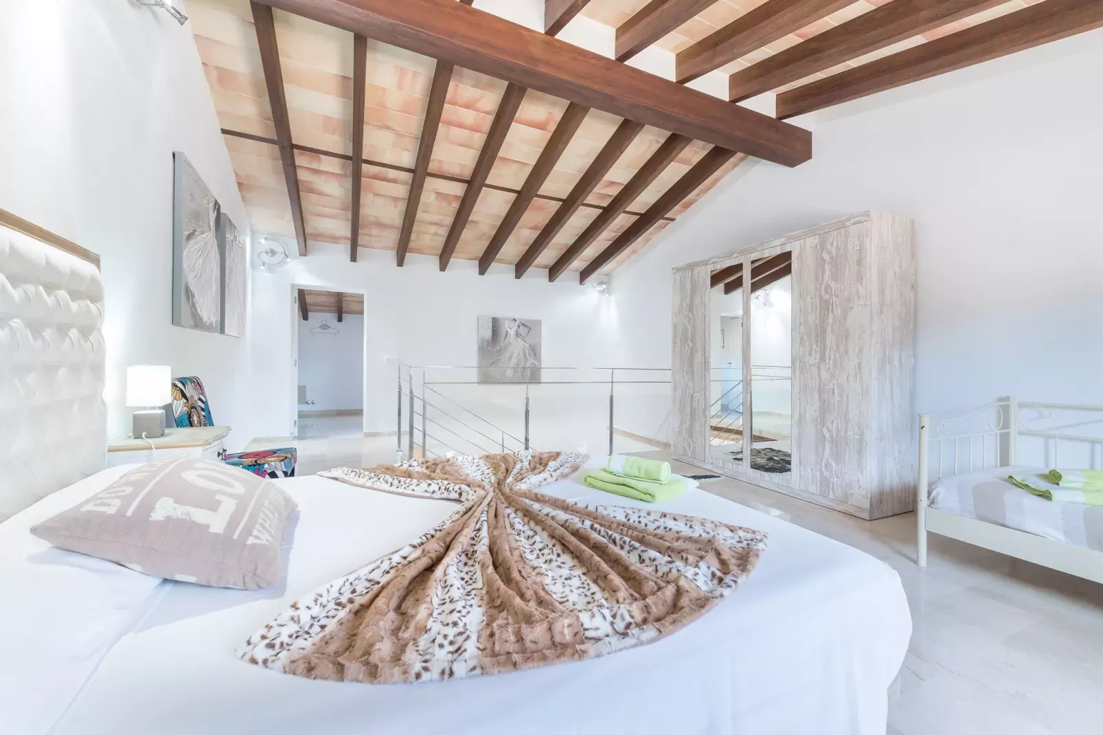 Can Brivo-Bedroom