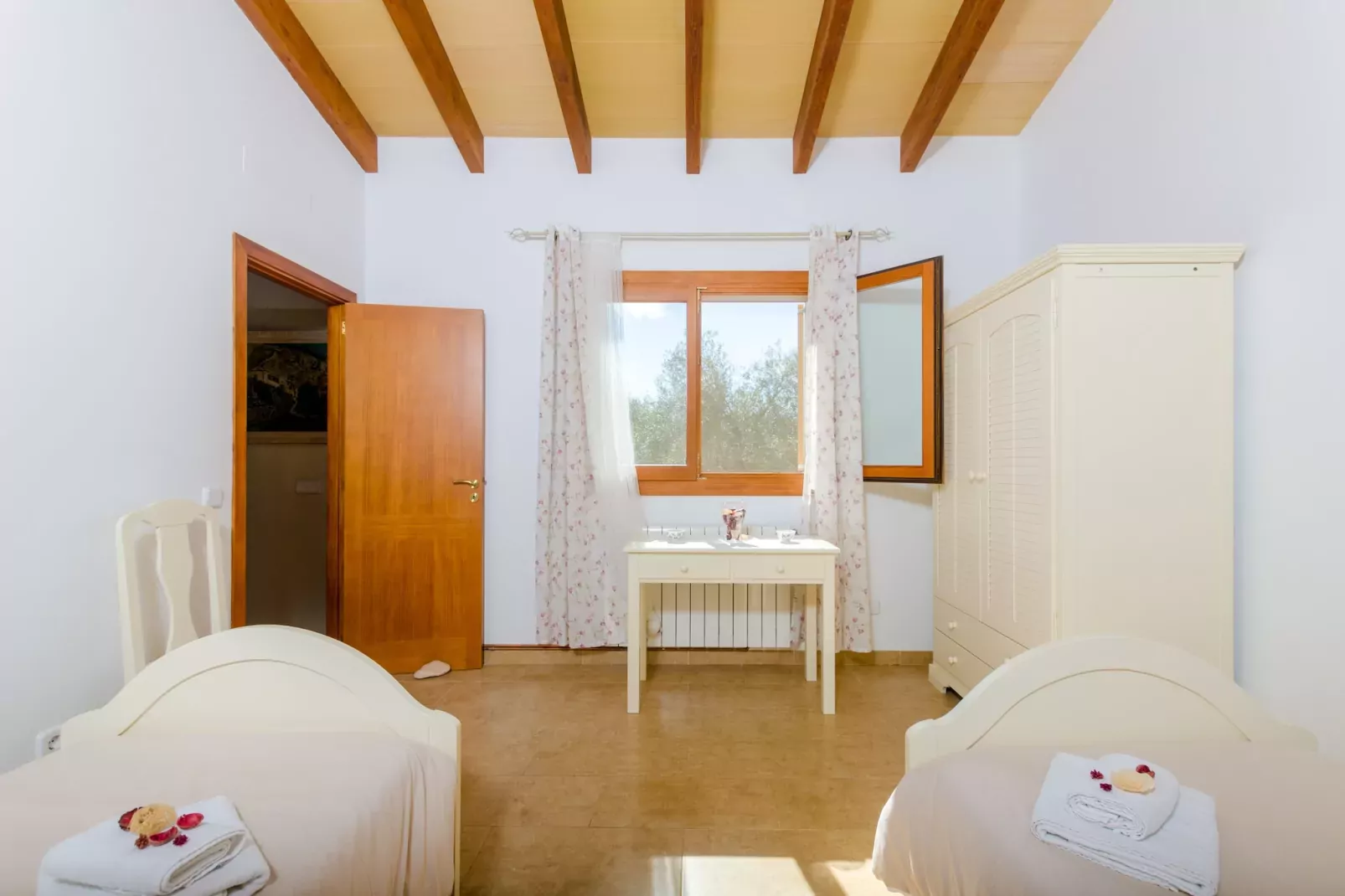 Can Fosquet-Bedroom