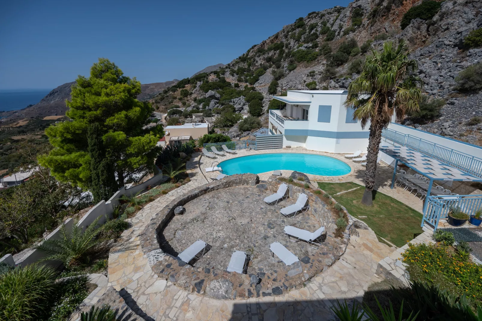 Lodovico-Image-tags.resort