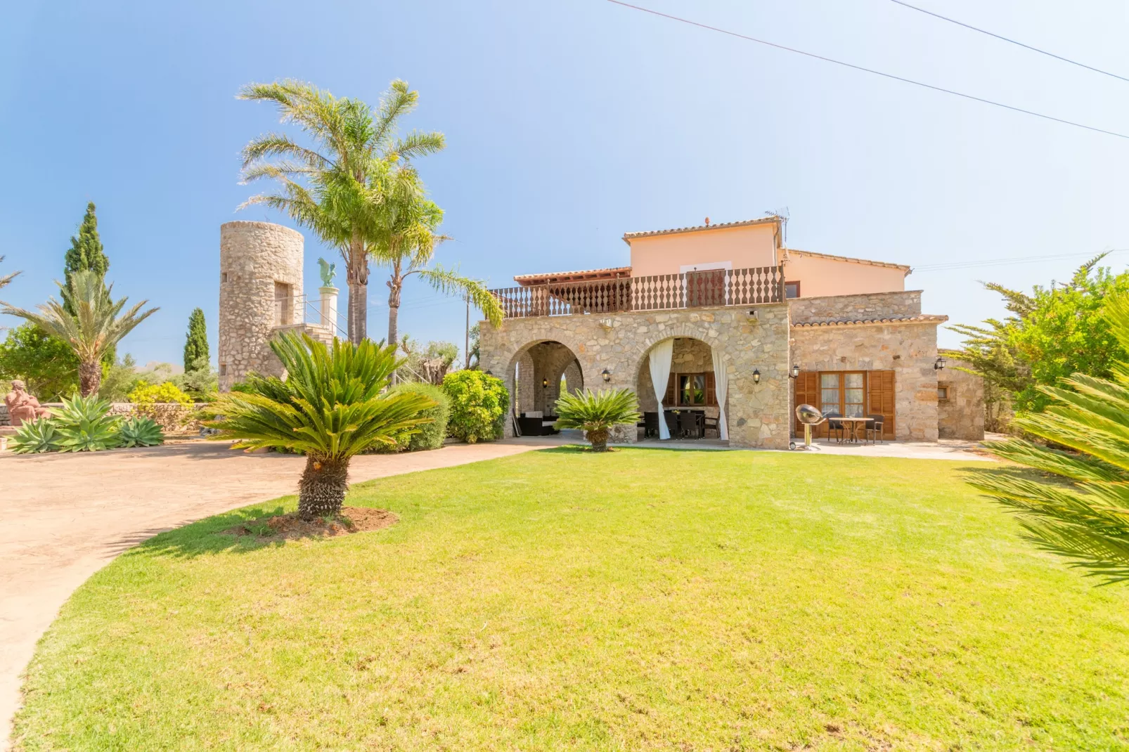 Buitre negro, Finca 5StarsHome Mallorca-Outdoor