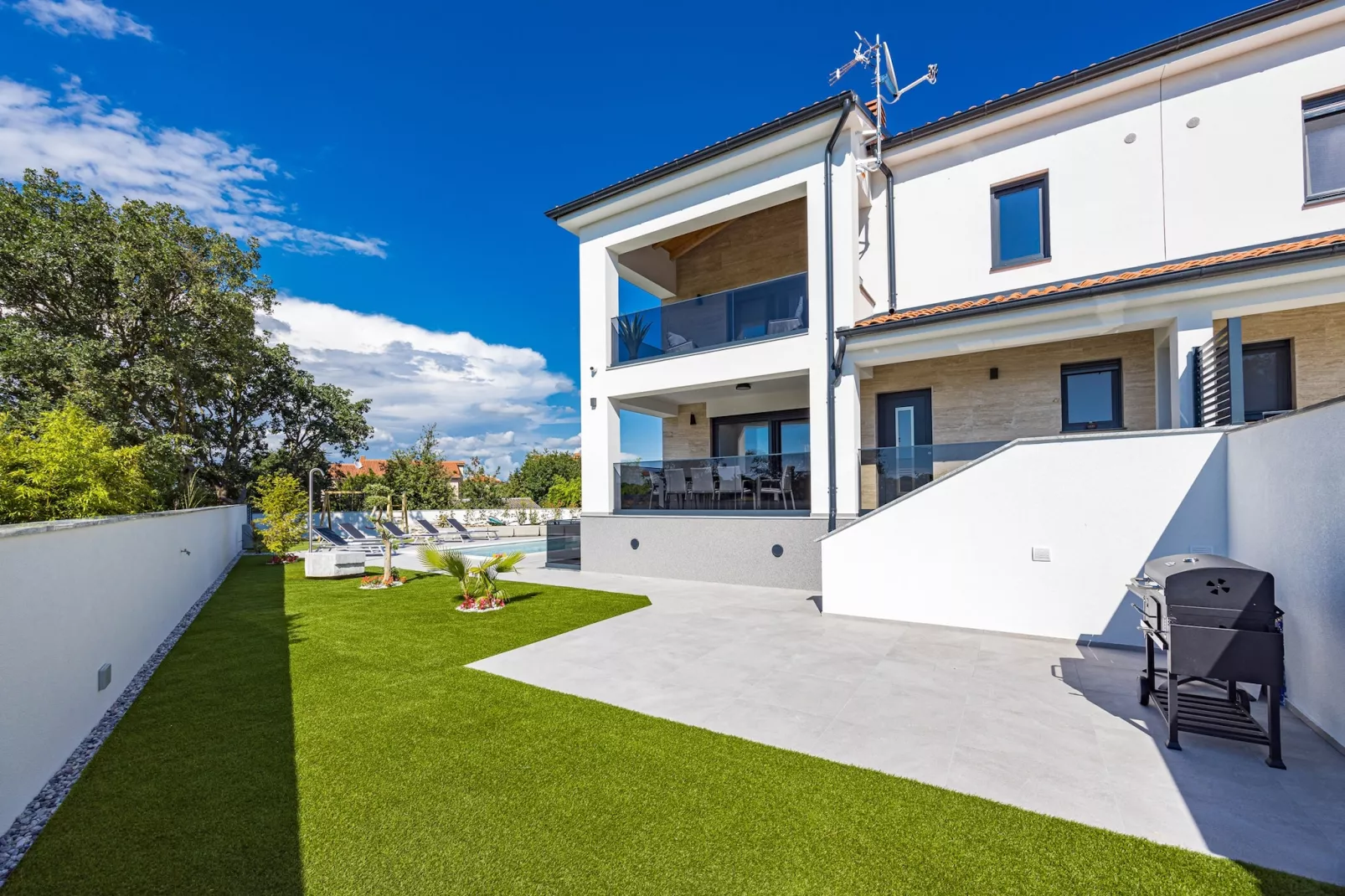 Villa Antares - Luxurious Vacation Oasis-Extérieur