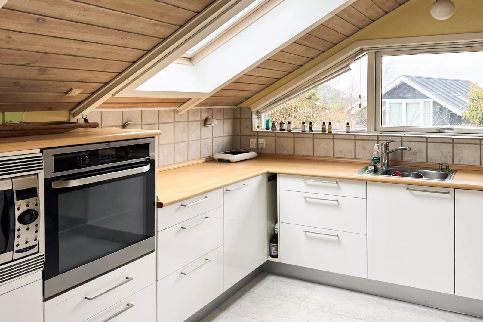 6 person holiday home in Ebeltoft-Indoor