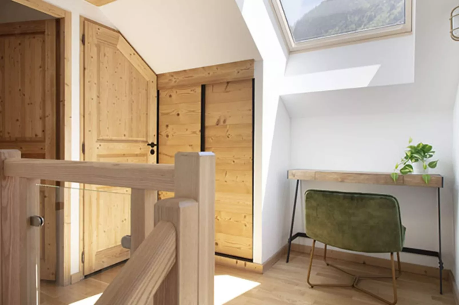 VAUJANY Edelweiss-A48S-Facilities