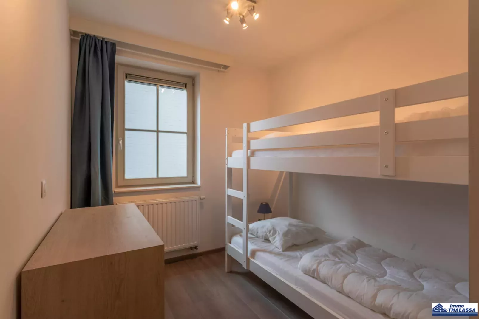 Wilcé 0102-Bedroom