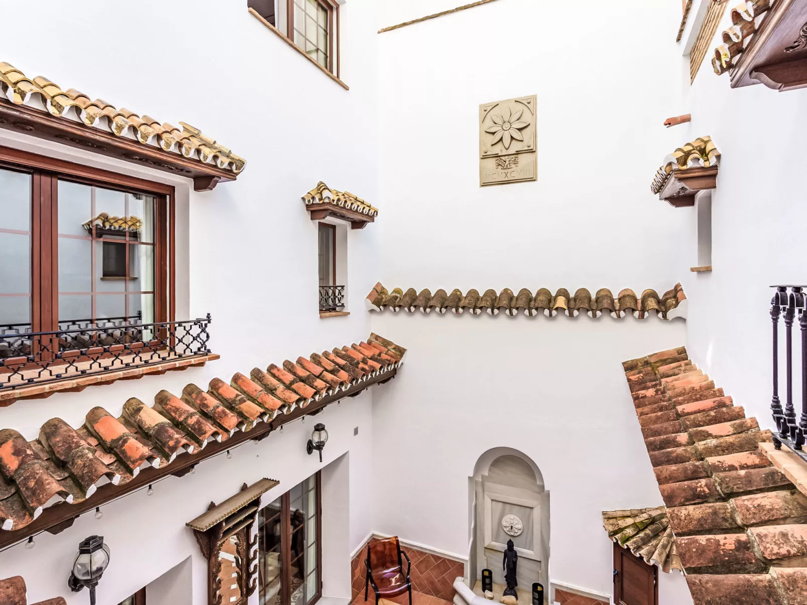 El patio de Lazaro-Draußen