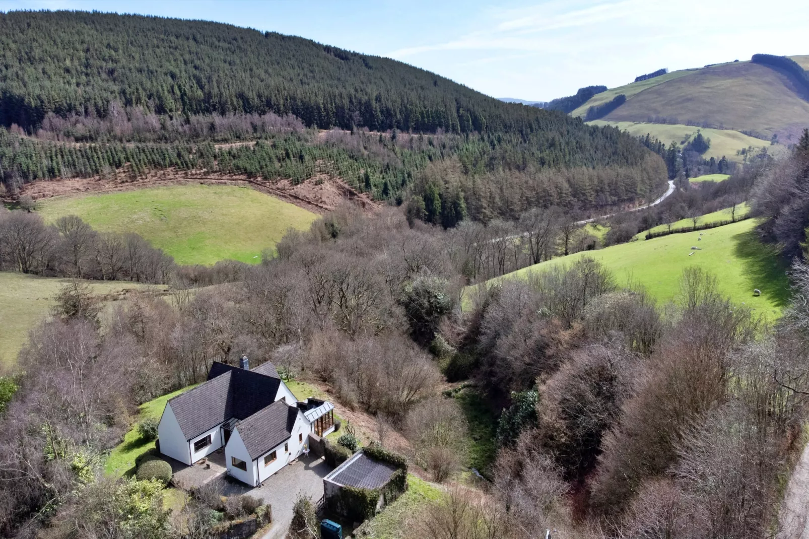 Cwmfron House-Areas summer 20km
